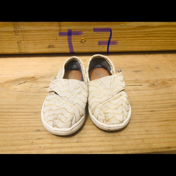 See Kai run, Toms, Cat&Jack, black handmade shoes - Picture 3 of 6